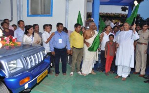 The inauguration was followed by the flagging off of the delivery vehicles